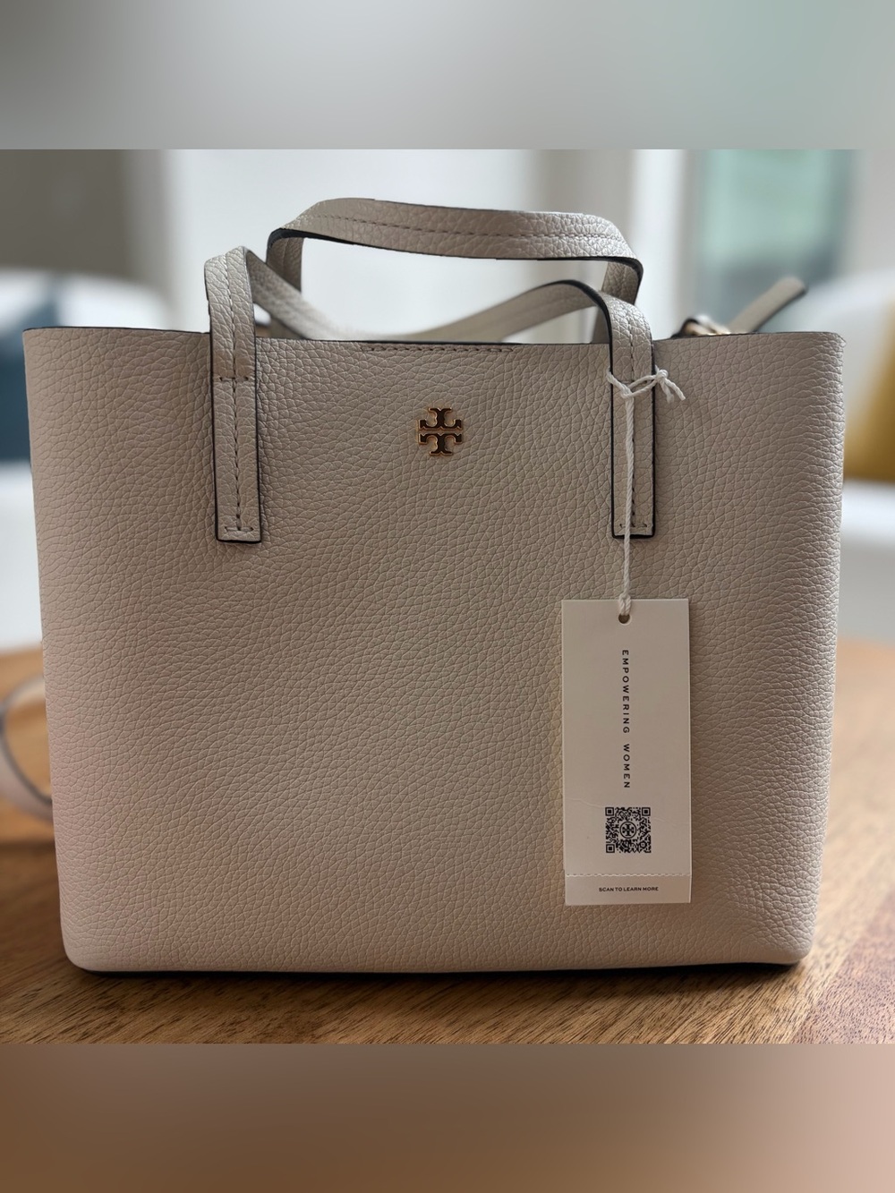 NWT Tory Burch Blake Small Tote Cream Pebbled Leather Zip Detachable Strap Gold